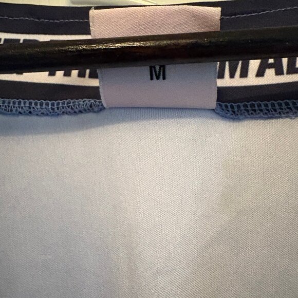 ๐ Toronto Blue Jays x LUG Jersey โ Like New (Size M) โ $40 - Picture 2 of 3